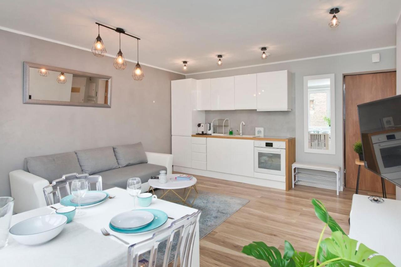 Stay Hip In Vibrant Centrally Located Apartment In Old Town Gdańsk Buitenkant foto